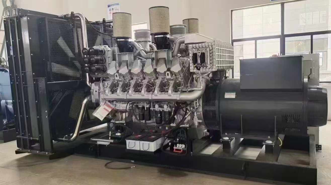 达日800KW柴油发电机组可以带动多少kw的设备？